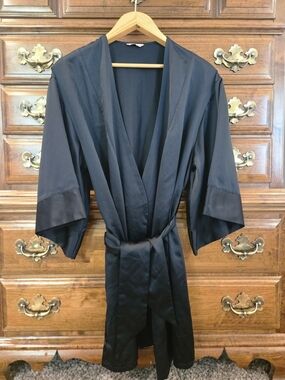 💝ThirdLove Black Satin Belted Robe OSFM💝
